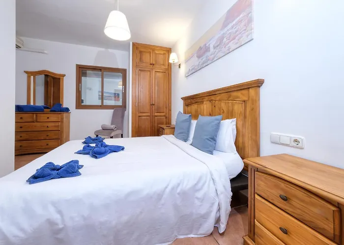 Casa Elin-Shared Pool, Fast Wifi